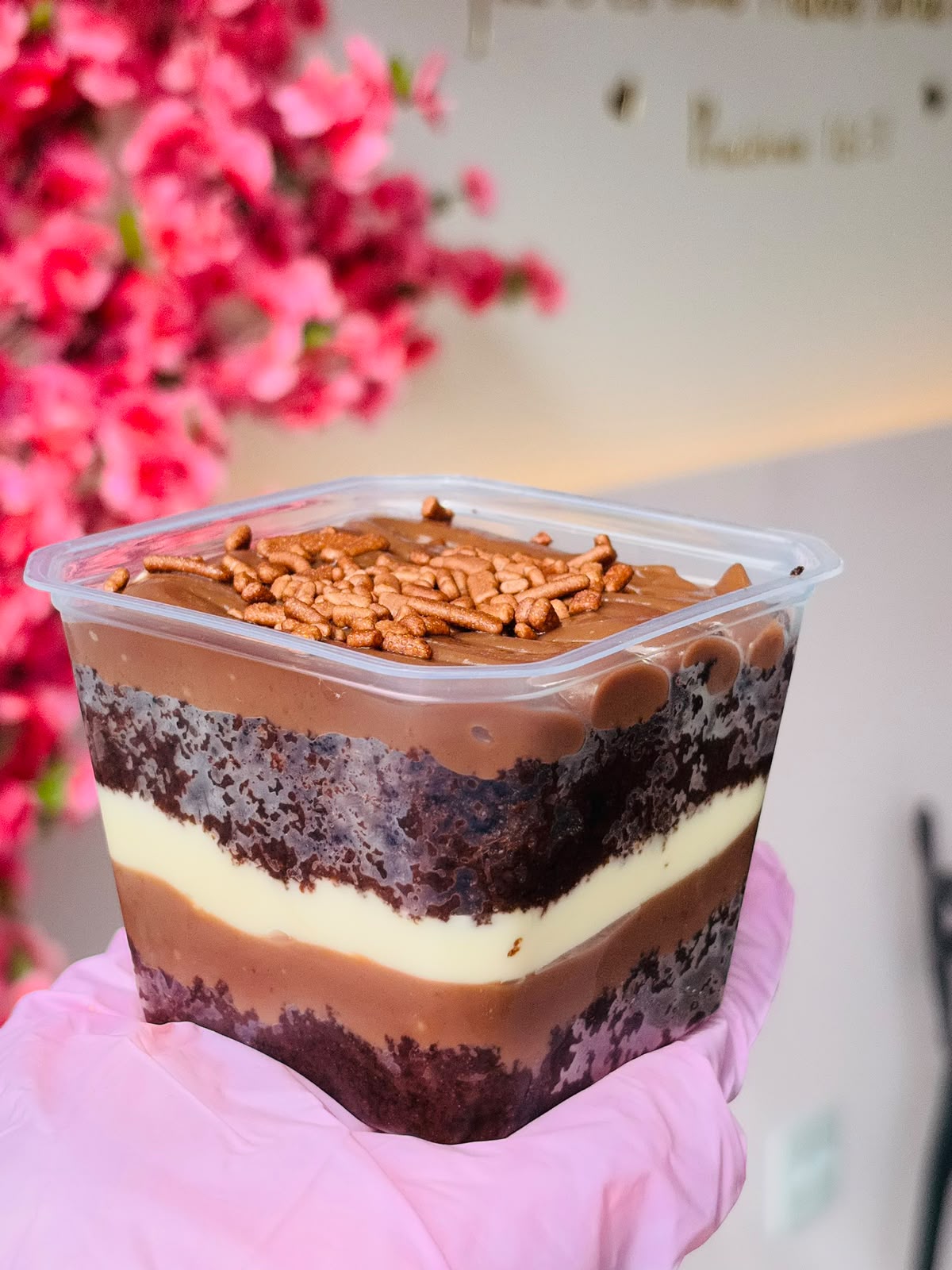 Bolo no Pote de ninho com brigadeiro